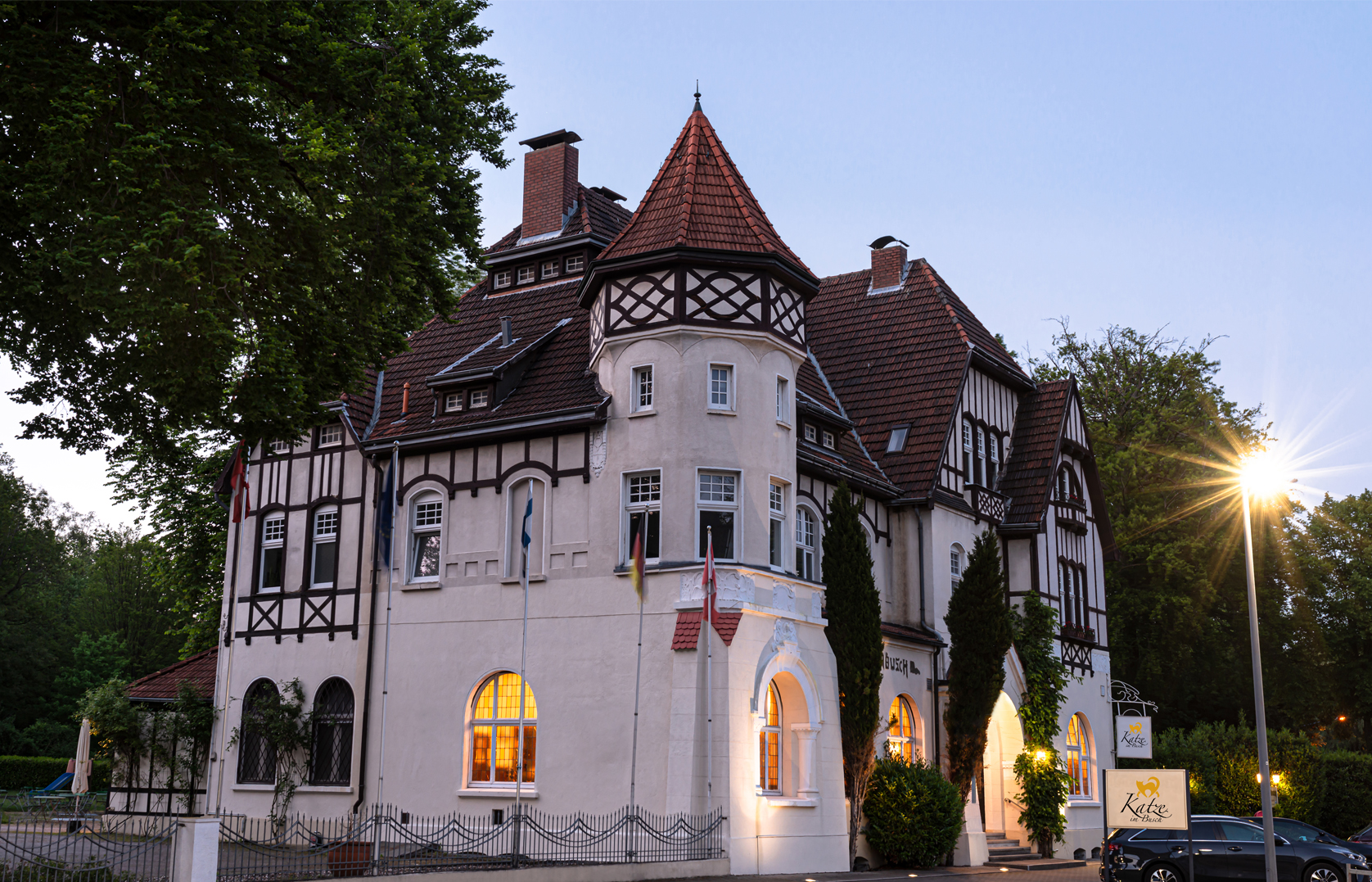 Außenansicht Katzenbusch,groß